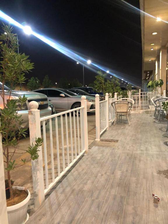 Nozoul Al Nakhil Aparthotel