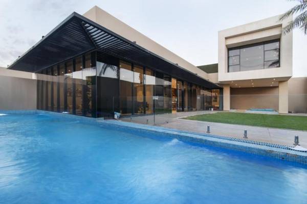 المنتجعات الأولى