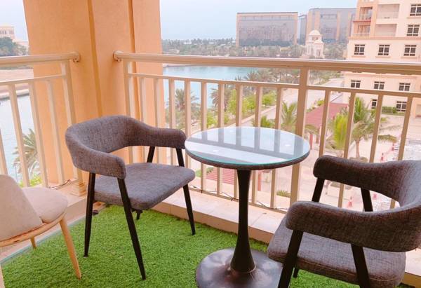 مارينا موج البحر غرفتين اطلاله بحريه يتطلب عوائل فقط 416