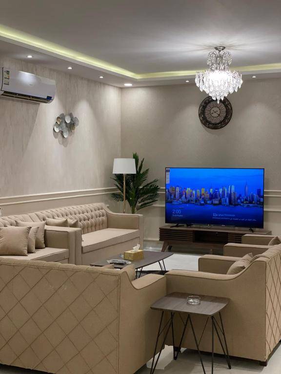 فيلاTR1الجامعة