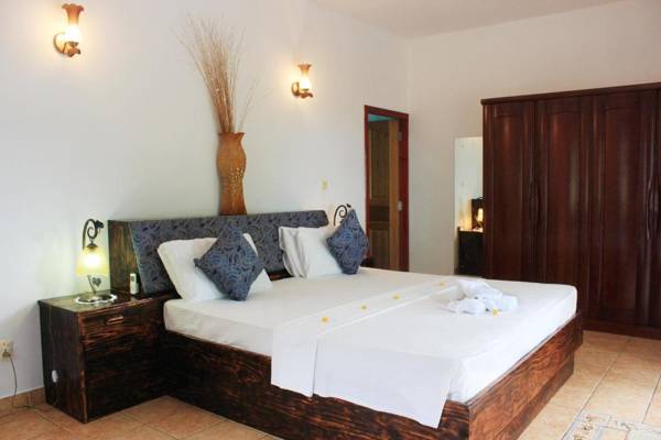 Divers Lodge Guest House