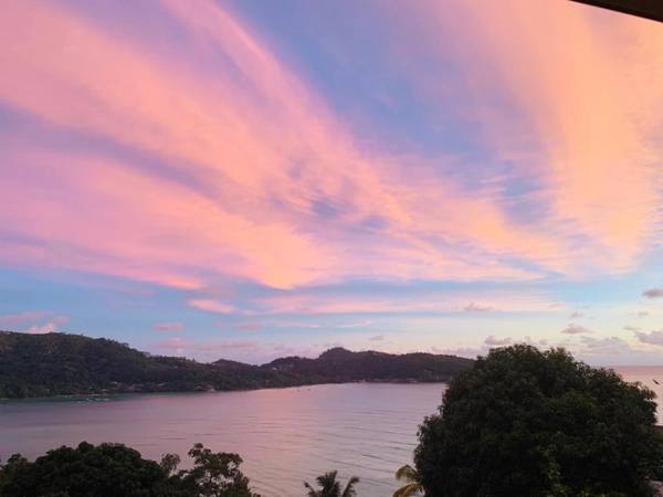 TOP VIEW RETREAT SELFCATERING