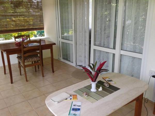 Le Relax St. Joseph Guest House