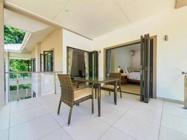 Palm Holiday Apartments