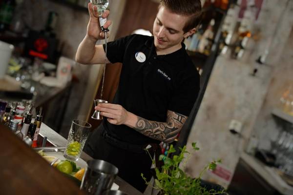 Apelviken Lägenhetshotell