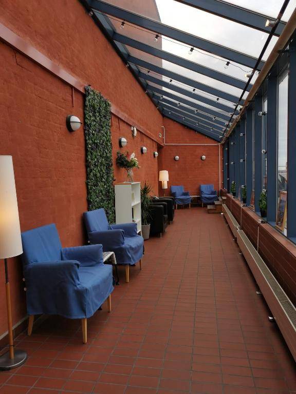 2Home Hotel Apartments