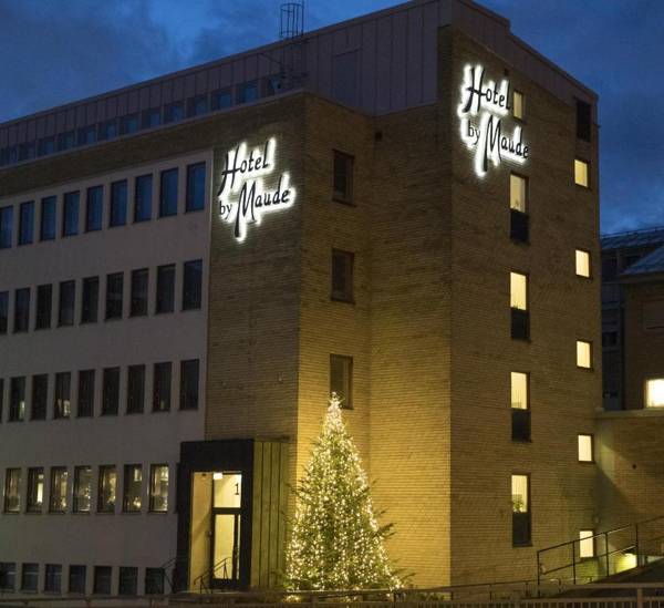 Hotel by Maude Solna