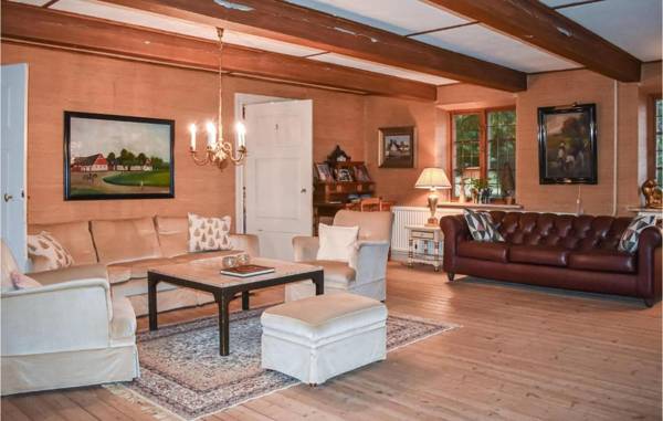 Nice home in Annelöv with WiFi and 4 Bedrooms