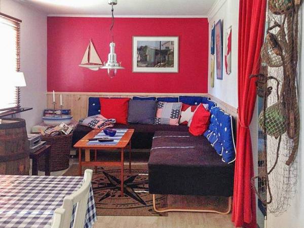 7 person holiday home in LUR