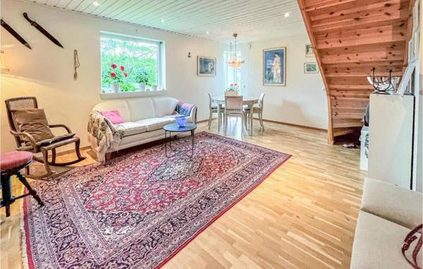 Nice home in Båstad with WiFi and 2 Bedrooms