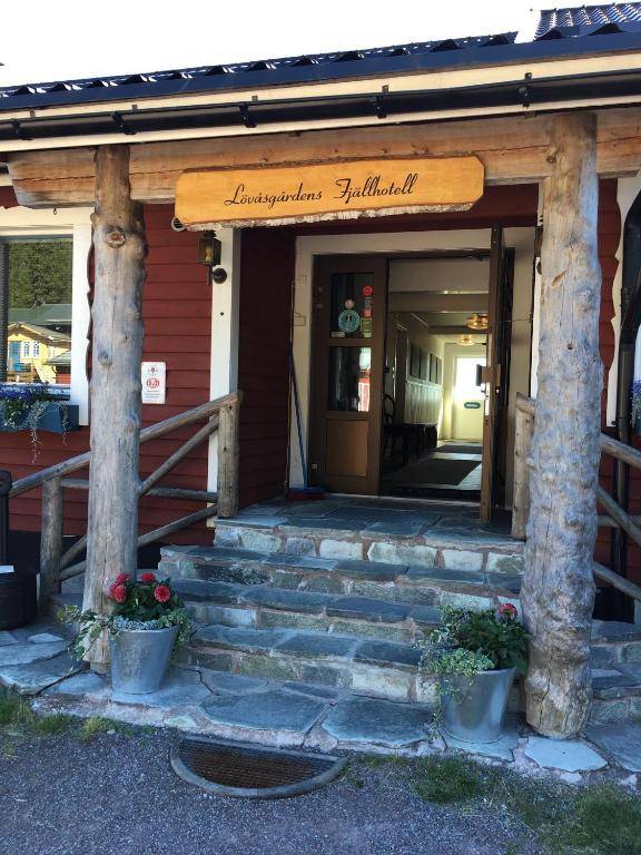 Lövåsgårdens Fjällhotell