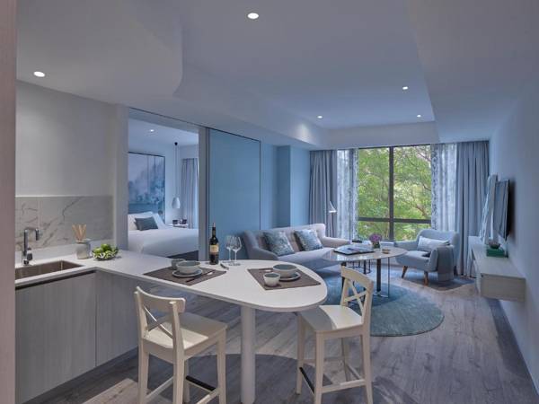 Lanson Place Winsland Singapore