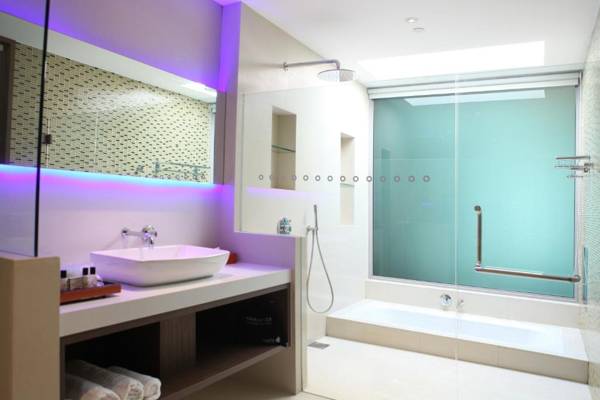 ONE15 Marina Sentosa Cove Singapore