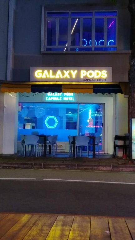 Galaxy Pods Capsule Hotel Boat Quay