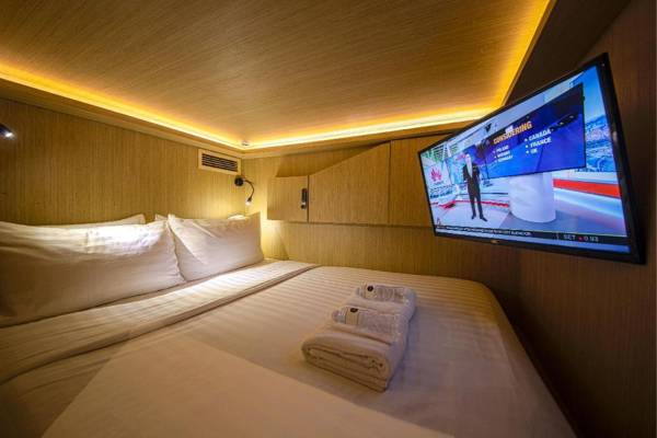Cube Boutique Capsule Hotel @ Kampong Glam (SG Clean Certified)