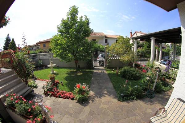 Apartments Butinar Pri Kapitanu