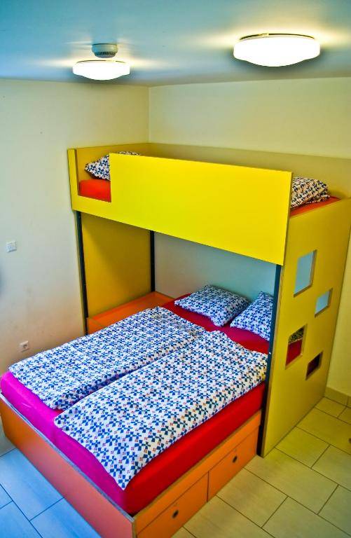 Simbol Rooms with free private parking