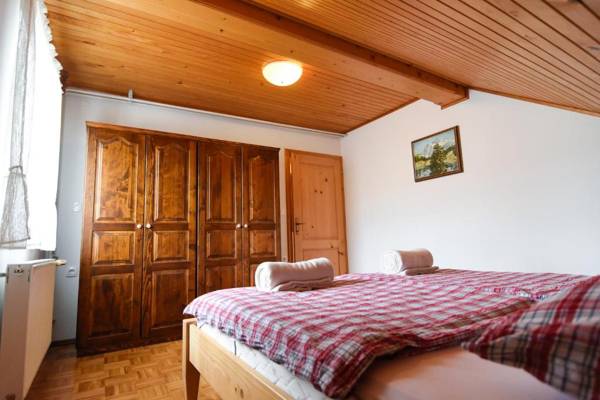 Tourist Farm "Pri Biscu"