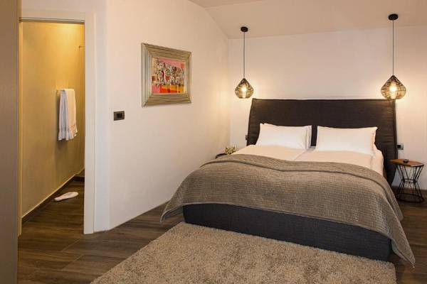 Aldilà Art Rooms Apartment and Vacation House