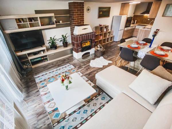 Pocitniska Hisa Pri Jezeru