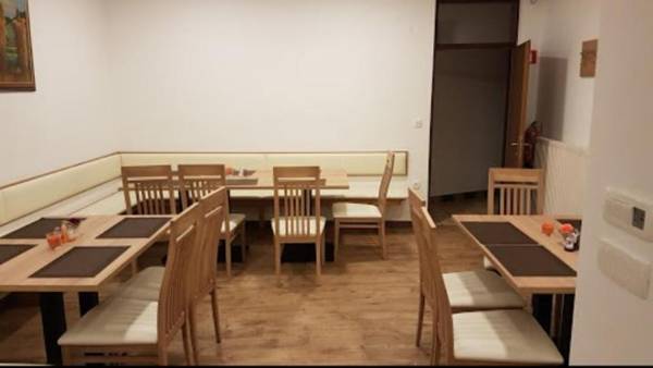 Hotel and Restaurant Ana