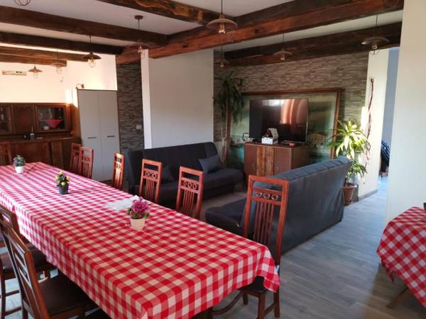 APARTMAJI GOSTILNA STAR MALN  Sečovlje 10