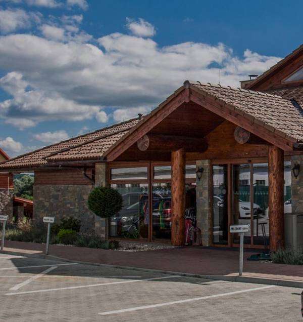 Tri Duby Golf Apartments