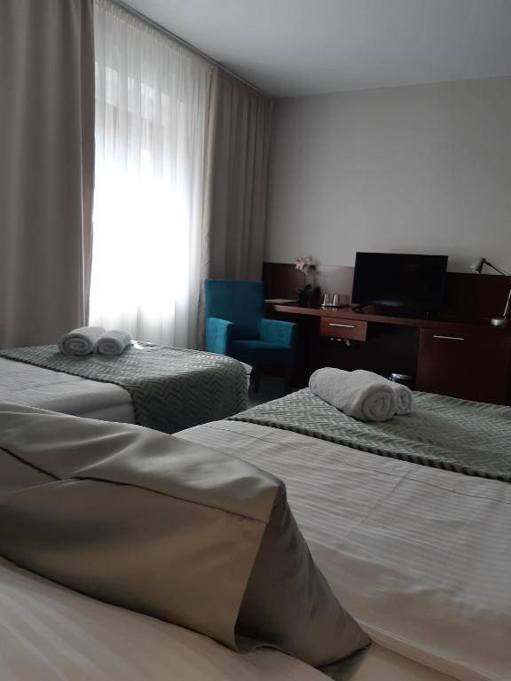 LONDON Boutique hotel & Restaurant