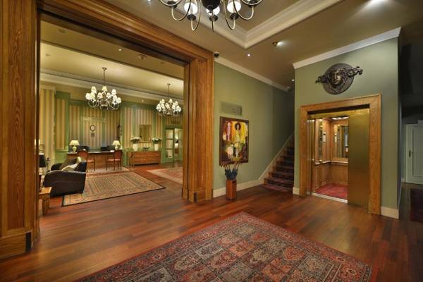 Marrol's Boutique Hotel