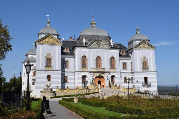 Castle Hotel Galicia Nueva Halič