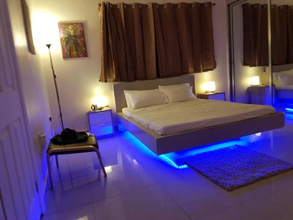 Portersville Private Lodge