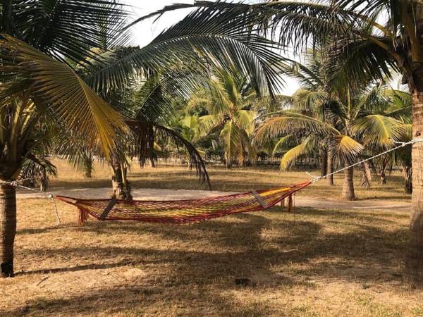 Grande maison en bordure de plage