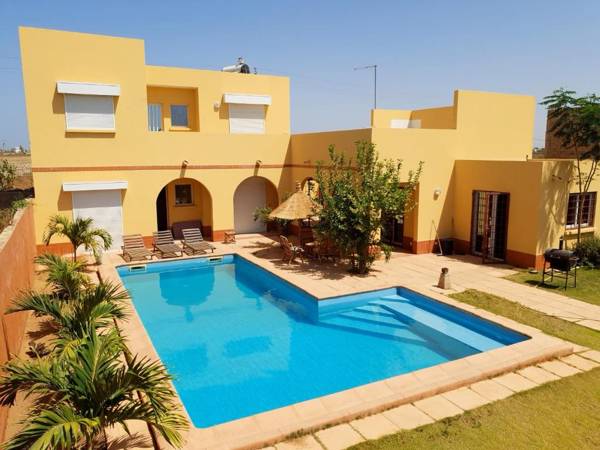 Magnifique Villa Riad avec piscine proche plage