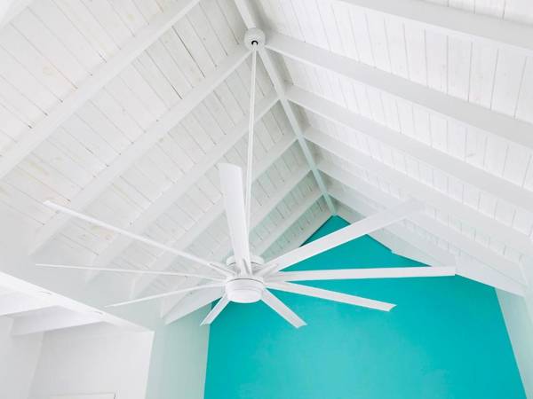 Villa Wishing Fish Modern Cottage with Chalk Sound Views