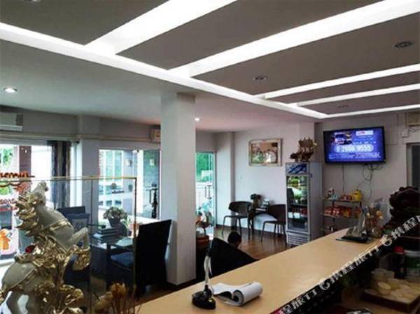 Tamarind Place