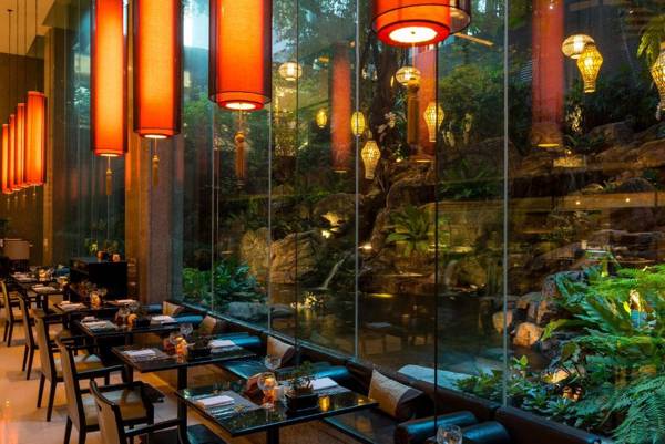 Banyan Tree Bangkok - SHA Extra Plus Certified