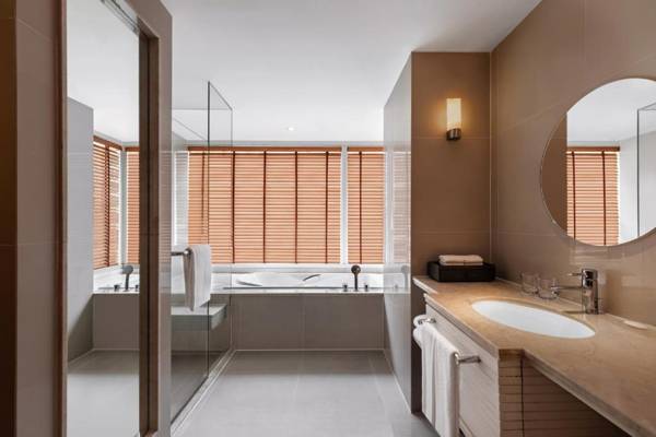 Courtyard by Marriott Bangkok - SHA Extra Plus