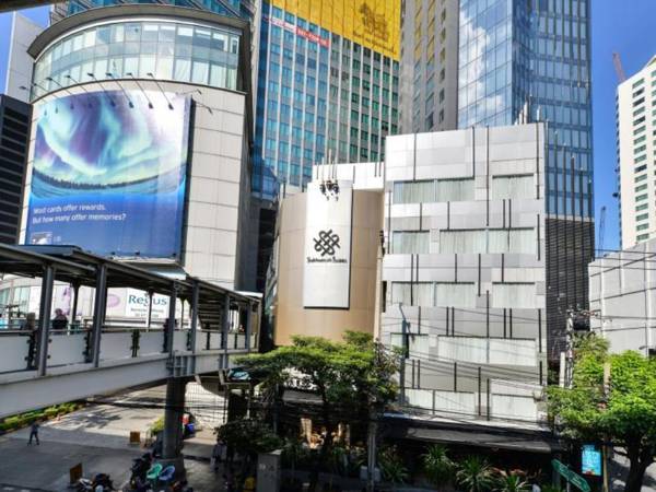 Sukhumvit Suites Hotel