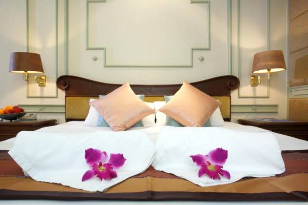 Majestic Suites Hotel