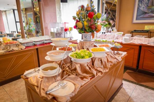 Grand Tower Inn Rama 6 - SHA Extra Plus