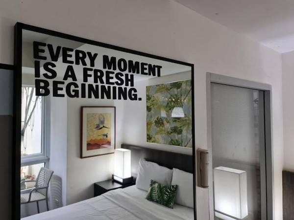 Somewhere to Escape - Hometel