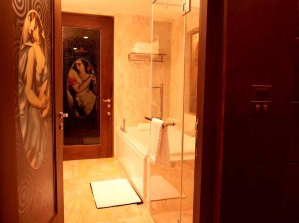 Maleewana Hotel & Resort