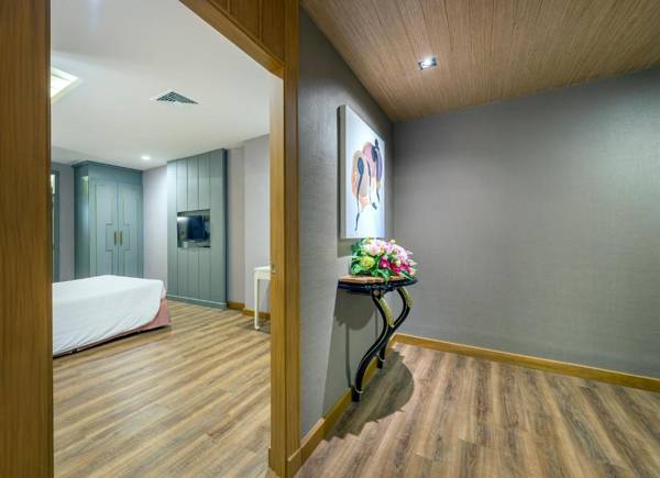 Royal Rattanakosin Hotel SHA Plus