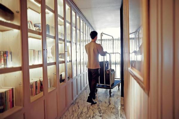 Arcadia Suites Ploenchit Sukhumvit by Compass Hospitality