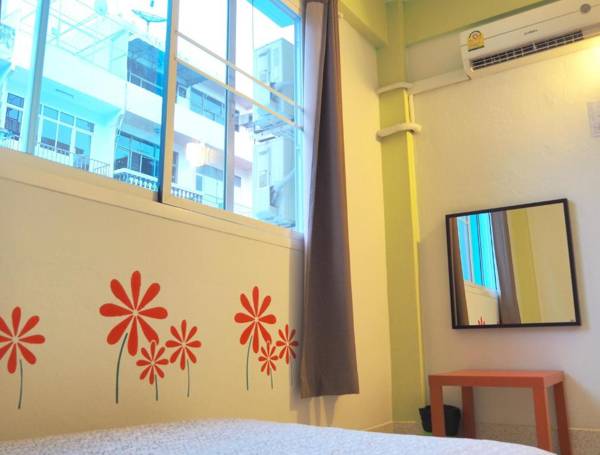 Baan Nampetch Hostel