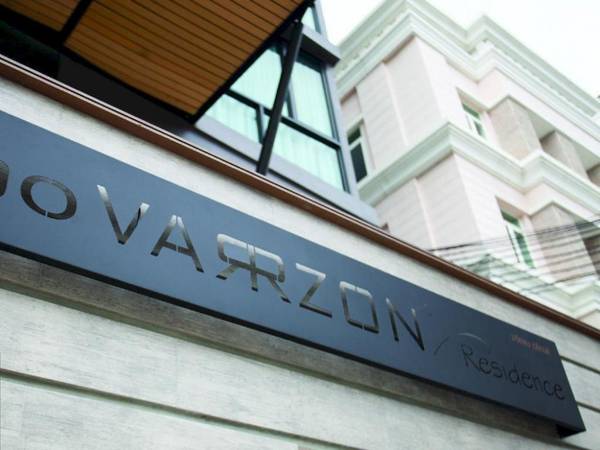 Varrzon Residence