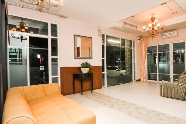 Greenview Ekkamai10 Suite