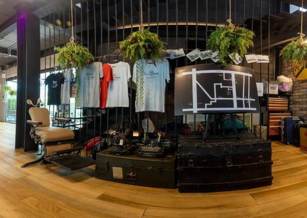 Sleep Box Sukhumvit 22