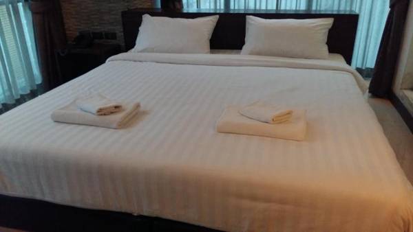 The Bangkok Airport Link Suite - SHA Plus