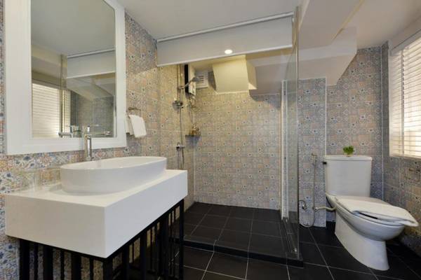 Siam Champs Elyseesi Unique Hotel